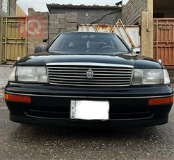 تۆیۆتا کراون